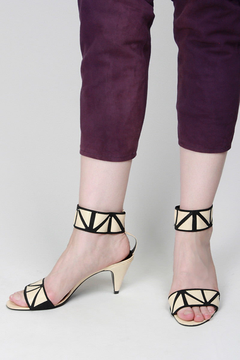 1990s Golden Triangle Heels