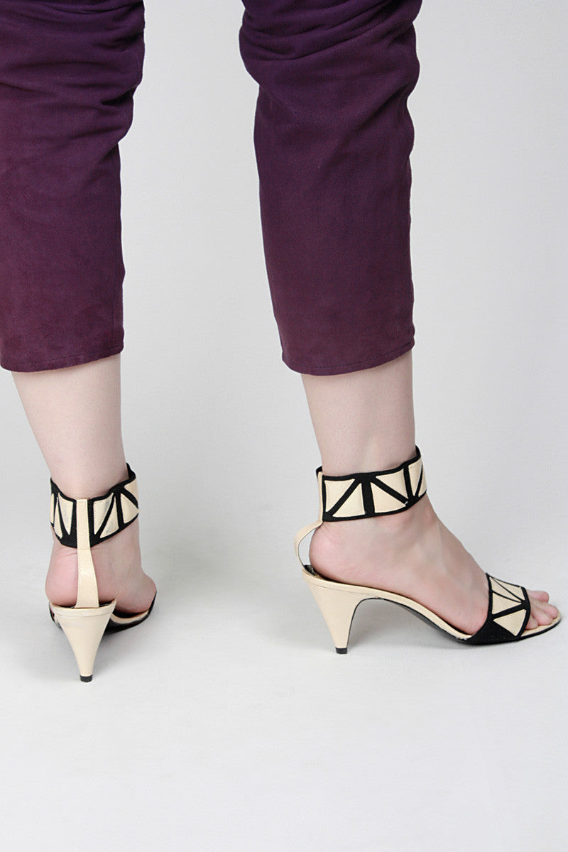 1990s Golden Triangle Heels